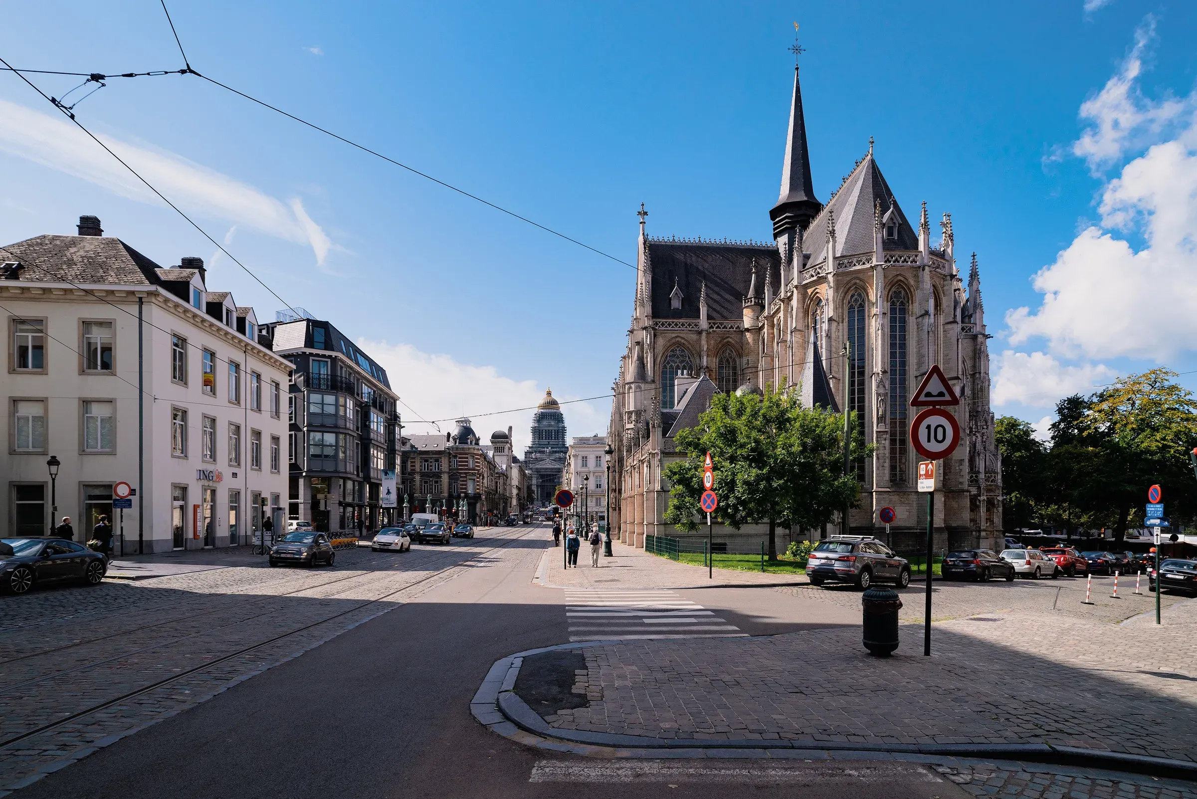 Notre-Dame du Sablon church and the Place du Grand Sablon, our Saturday afternoon stop